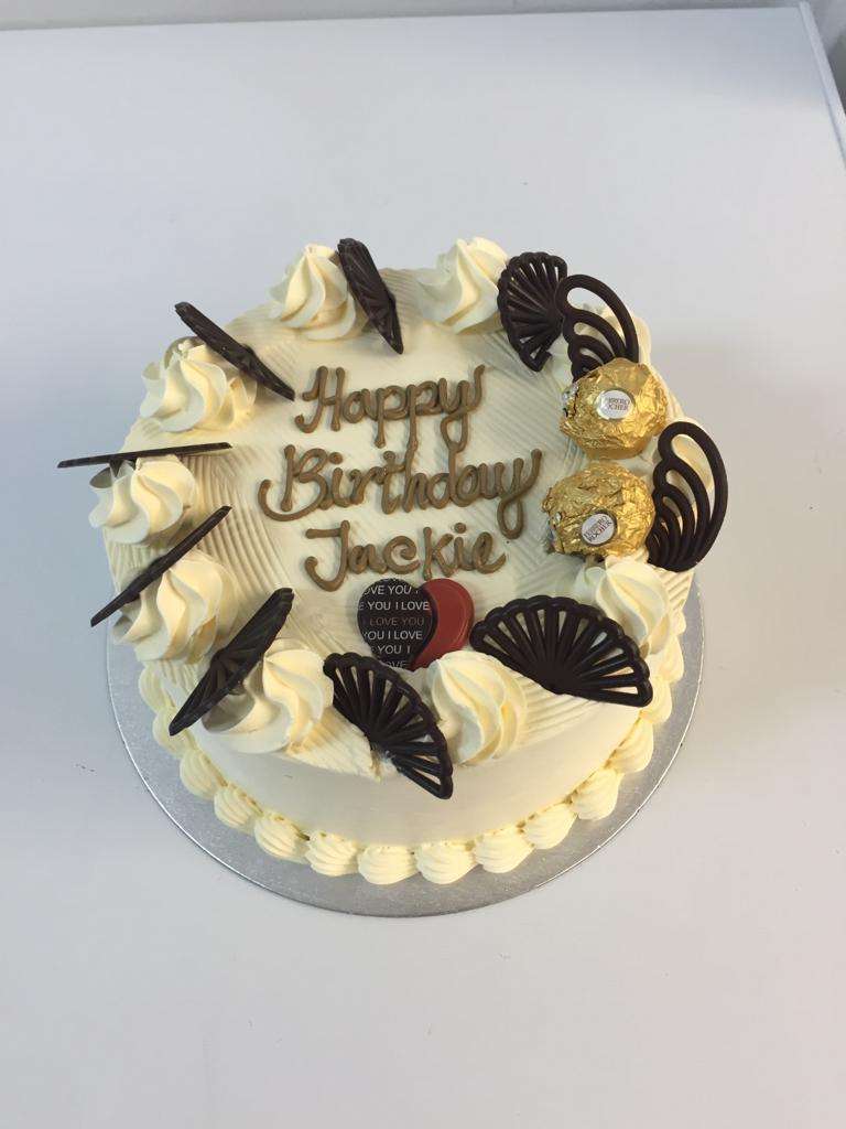 ELEGANT WHIITE CAKE NR -3