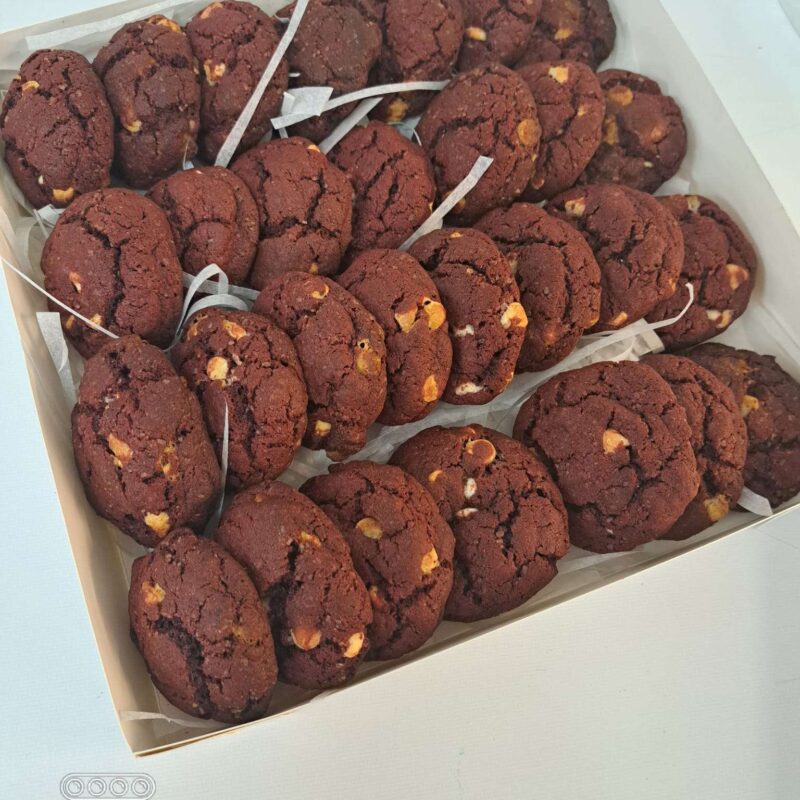 red velvet cookies