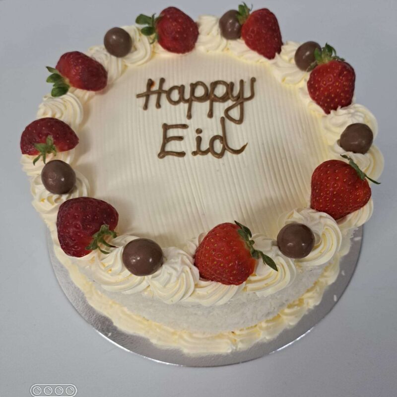 Coconut cake with Strawberry and Chocolate