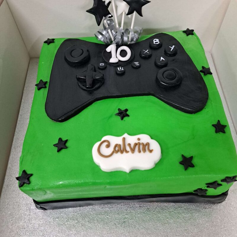 x- Box cake -vanilla/ PES 5