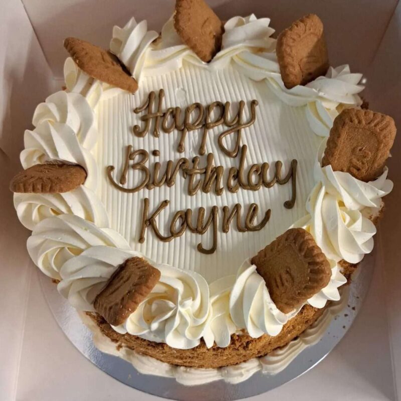 Biscoff vanilla cake