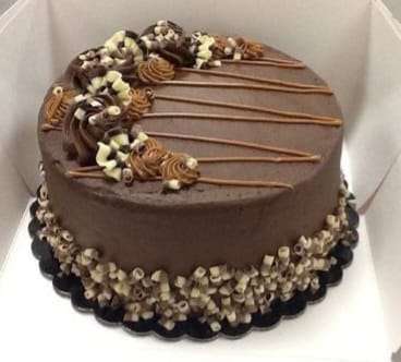 Chocolate cake white curl flower