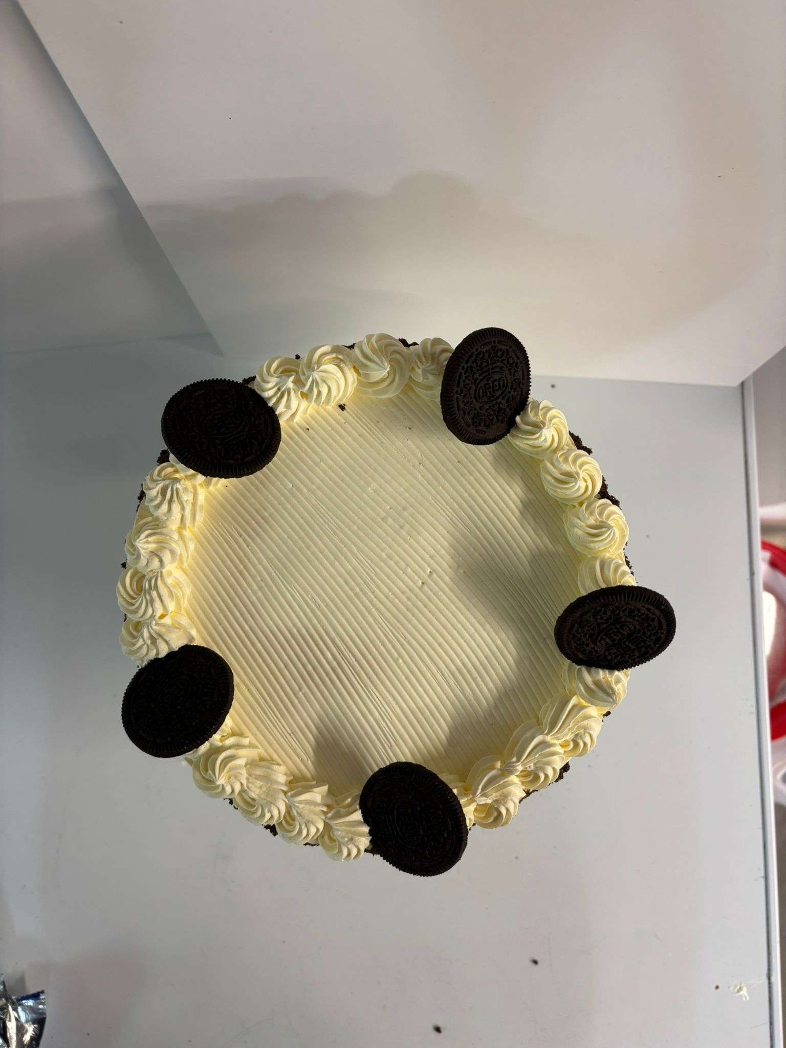 Crunchy Oreo Cake - Image 2