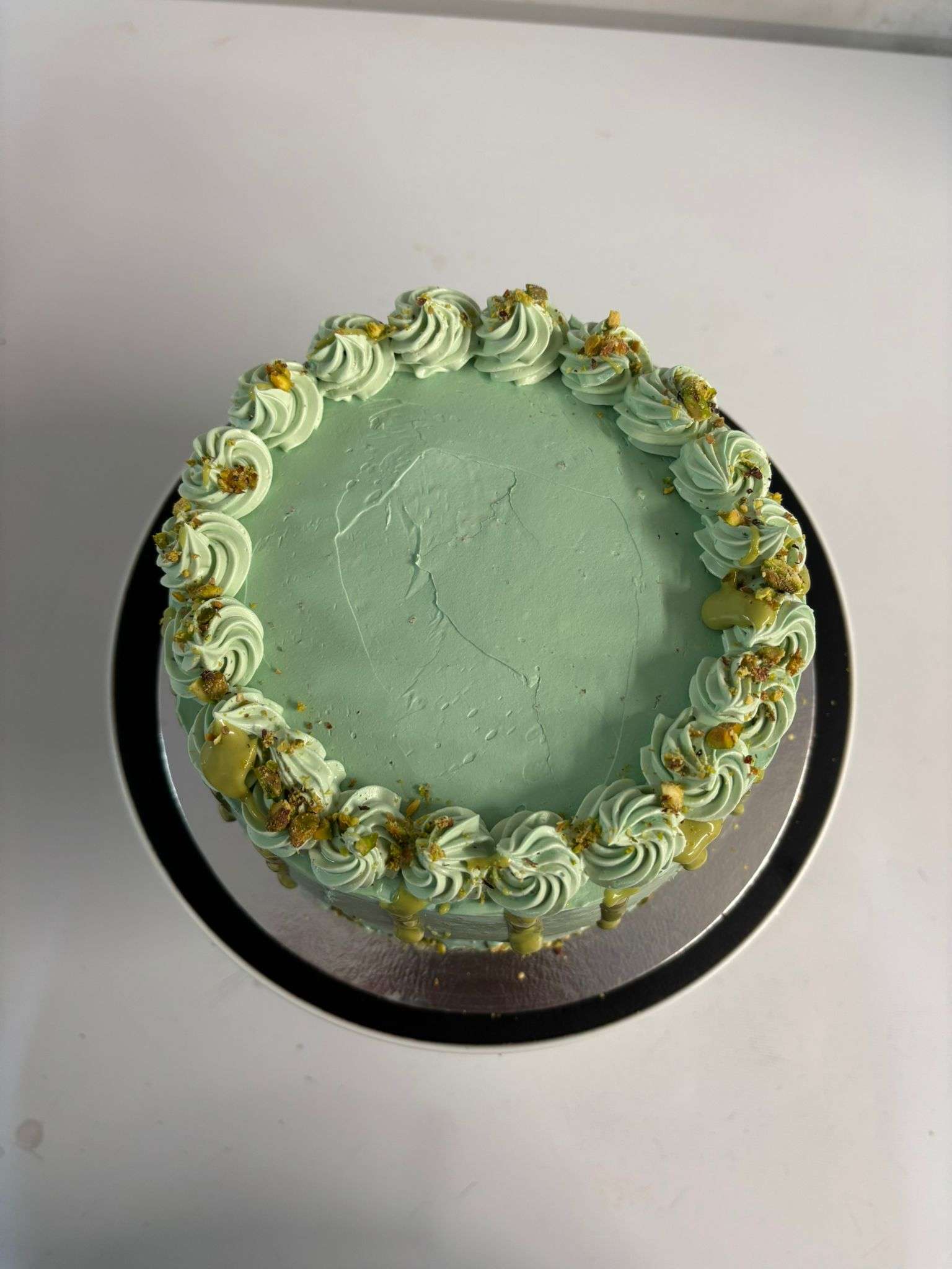 Pistachio Drip Cake - Image 3
