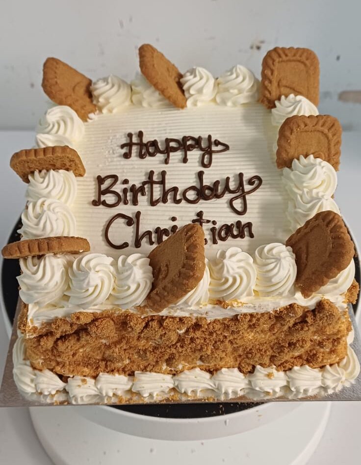 BC1-Crunchy Biscoff Cake
